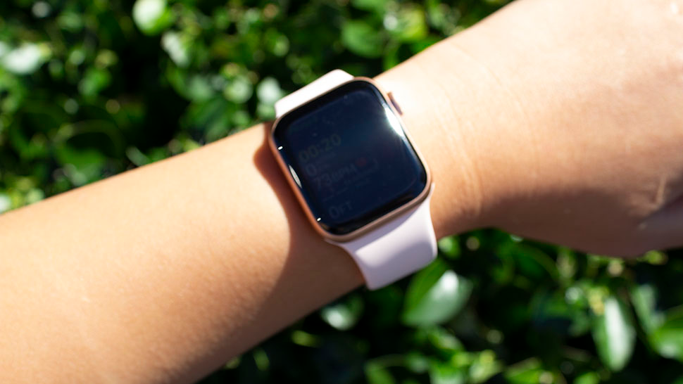 The always-on display doesn’t do well in direct sunlight. But because it’s always on, there’s no lag in waking up the watch while you’re mid-exercise.